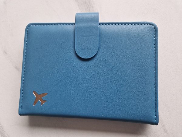 Etui na paszport i przegródkami na karty,  wodoodporny portfel podróżny - obrazek 6