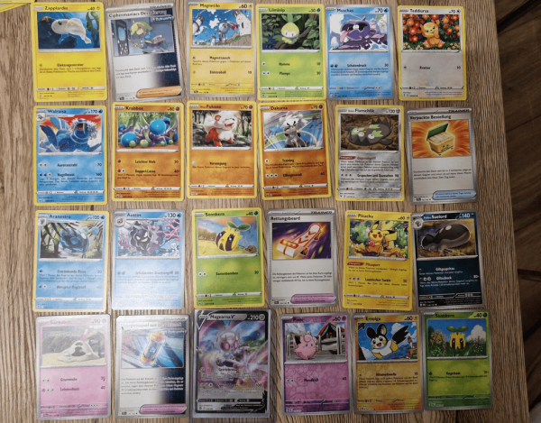 Zestaw40 kart POKEMON TCG kolekcjonerskich + 8 kart energia - DE