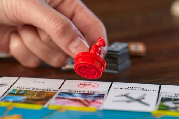 Gra planszowa Monopoly Podróż dookoła Świata Hasbro - wersja NIEMIECKA - obrazek 3